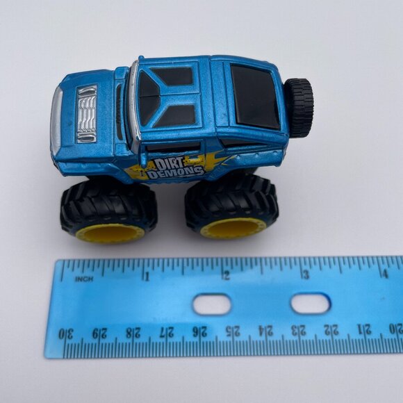 Maisto Dirt Demons Monster Truck Plastic Blue\Yellow Diecast (SKU: 408TO) - Picture 7 of 7